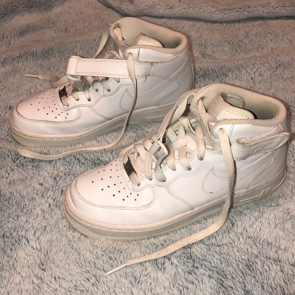 High top nike air force 1